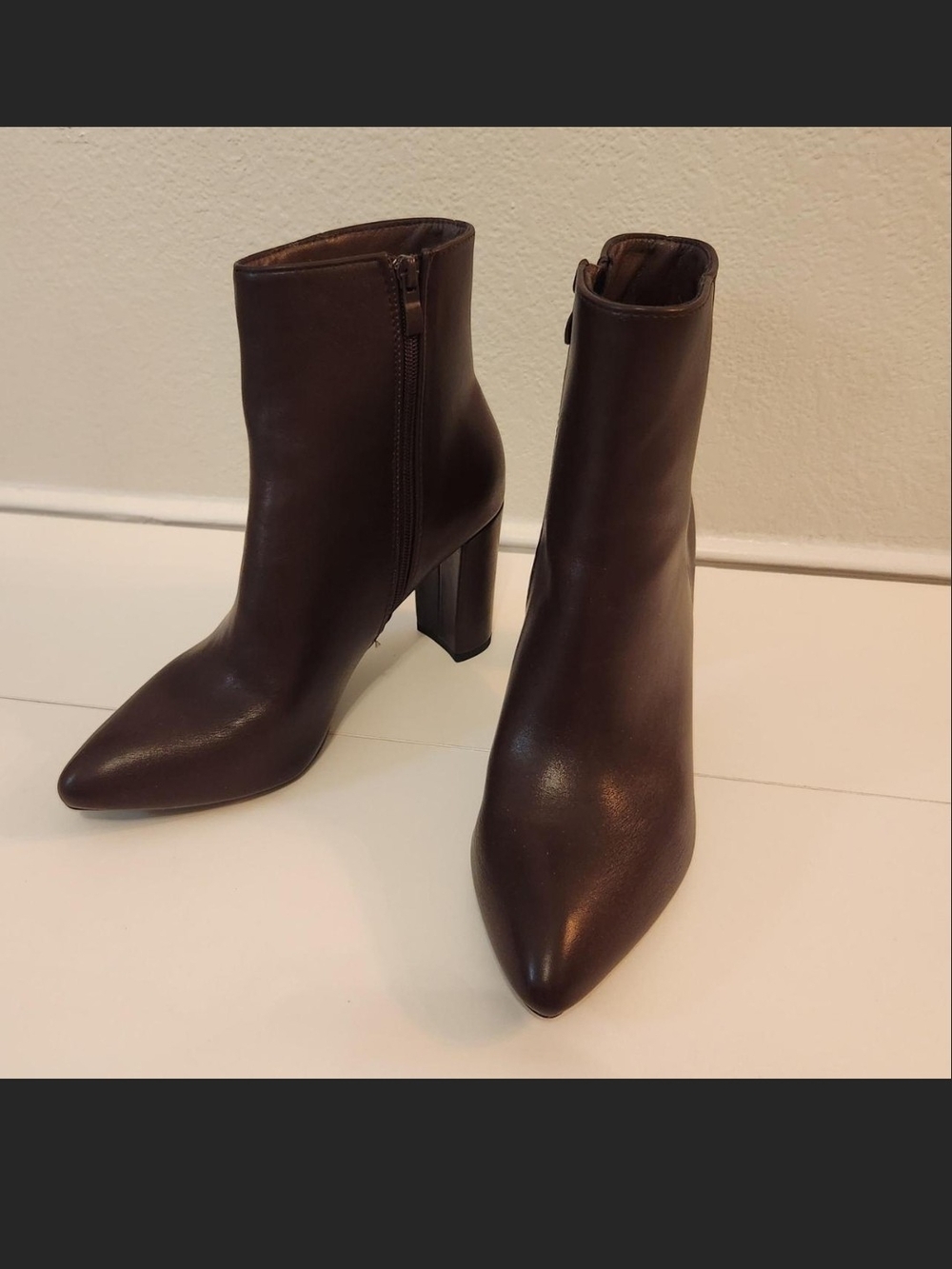 Top Moda Brown Faux Leather Pointed Toe Heeled Ankle Booties Size 10